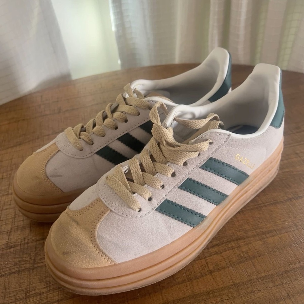 Adidas Platform Gazelle Green Women’s 7.5